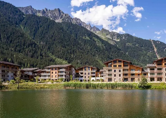 Modern 2br 5* Pool Gym Garage Mont-blanc View *