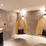Modern 2br 5* Pool Gym Garage Mont-blanc View דירה *