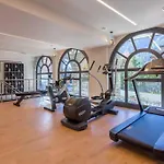 דירה Modern 2br 5* Pool Gym Garage Mont-blanc View