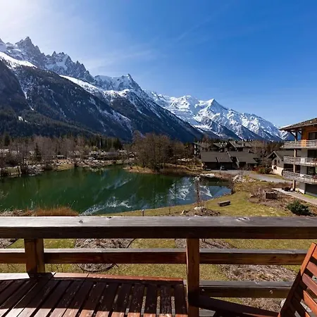 Modern 2br 5* Pool Gym Garage Mont-blanc View *