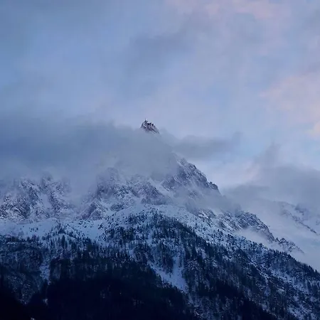 Modern 2br 5* Pool Gym Garage Mont-blanc View * Chamonix