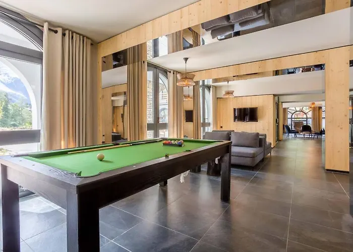 Modern 2br 5* Pool Gym Garage Mont-blanc View Appartement